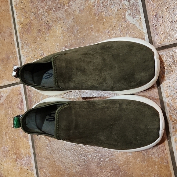 SEVEN7 Electra sneaker women's size 10 green great condition - Picture 1 of 6